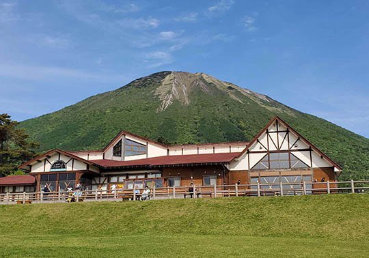 大山まきばみるくの里 大山みるくの里.jpg